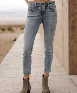 Fabricforward.shop028b5fc1d9 2