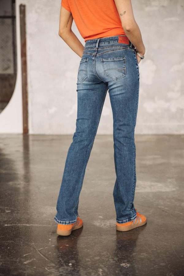 Fabricforward.shop2928d7598a 1