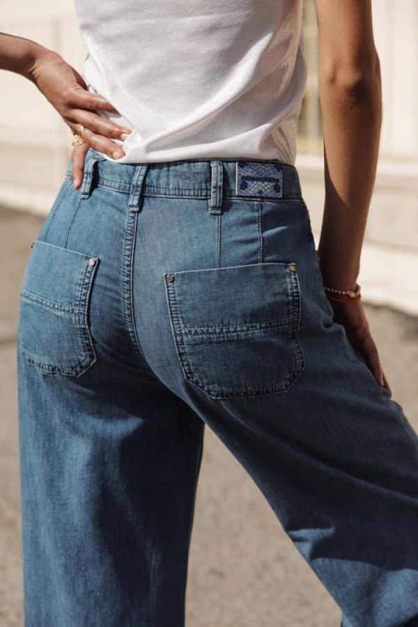 Fabricforward.shop4ad24bf2a2 1