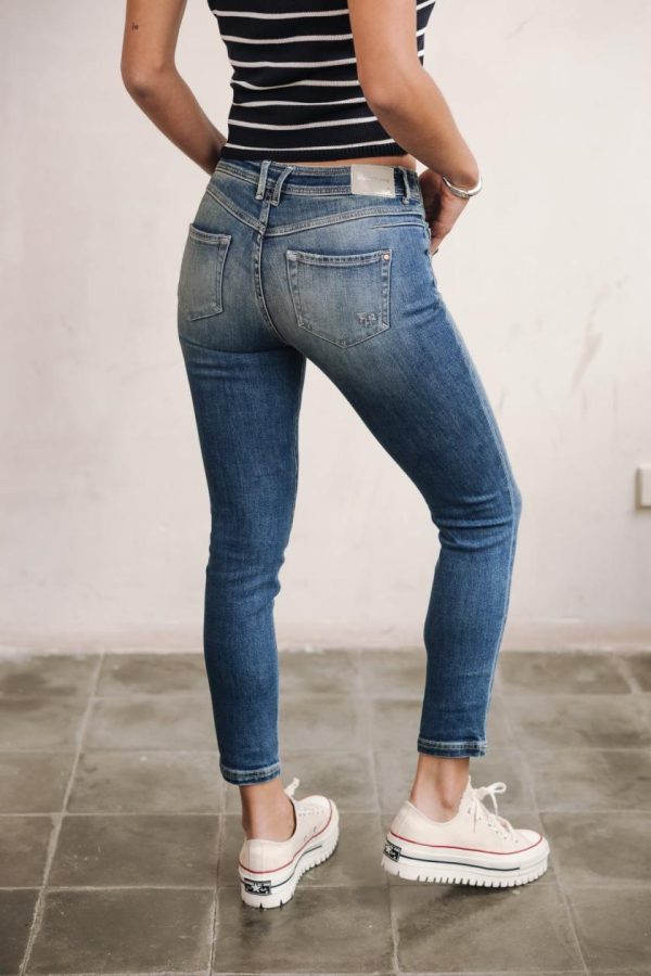 Fabricforward.shop4dd2a8753a 1