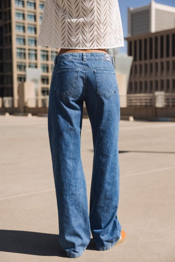 Fabricforward.shop5b63e8e7e9 1