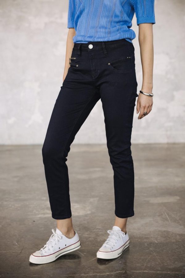 Fabricforward.shop7ceccffcd7 5