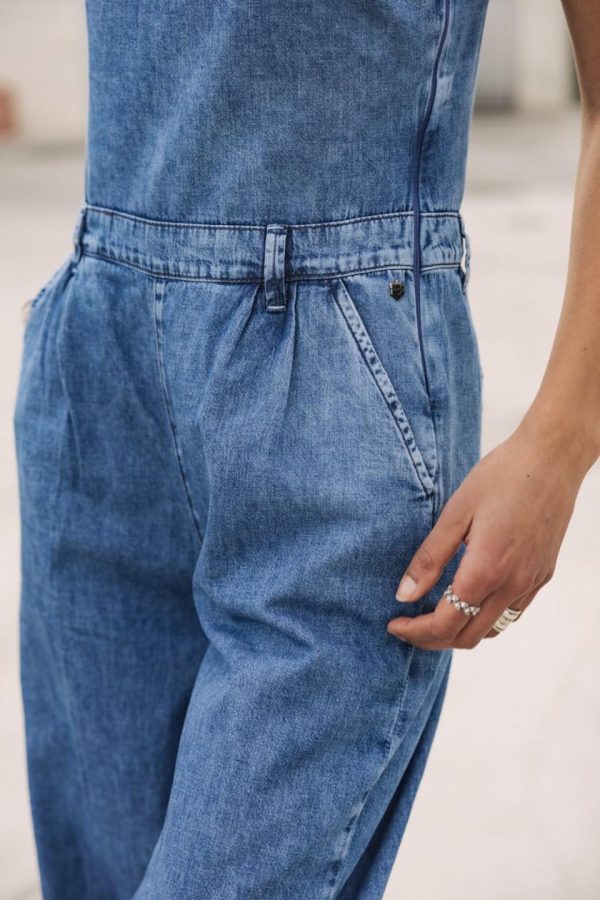 Fabricforward.shop81425616b1 3