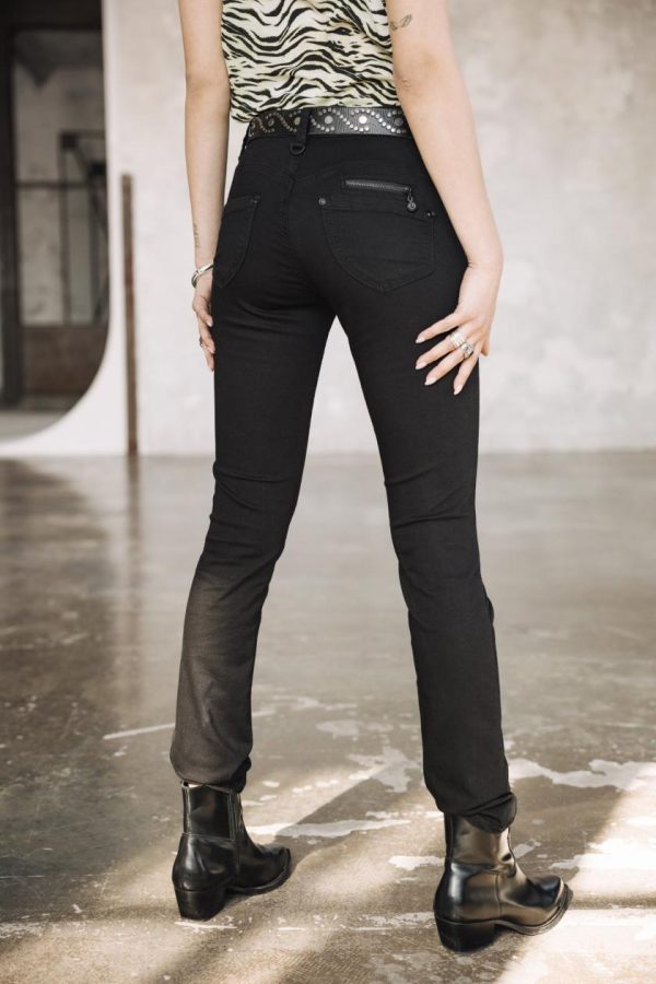 Fabricforward.shopb2e61ba9f3 2