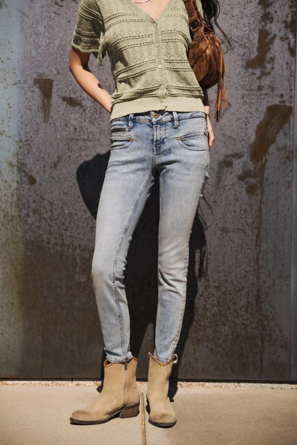 Fabricforward.shopb652a01f4e 1